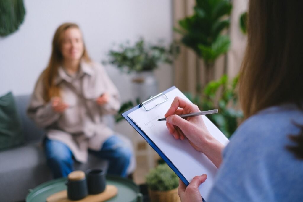9 dicas para cuidar da sua saúde mental e viver com mais leveza saúde-mental-dicas