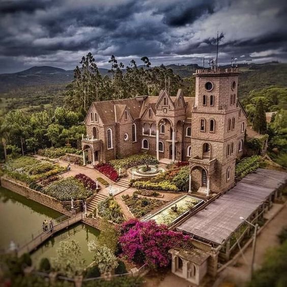 destinos-no-sul-do-brasil-castelo-belvedere-treze-de-maio