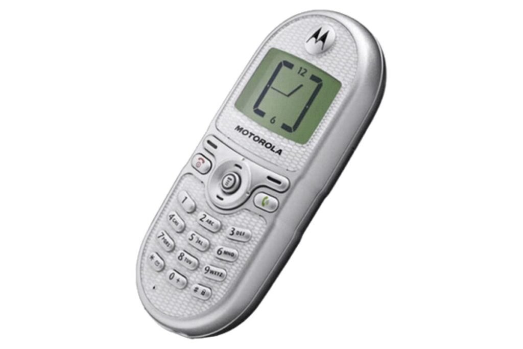 Celulares anos 2000: 15 modelos para você relembrar celulares-anos-2000